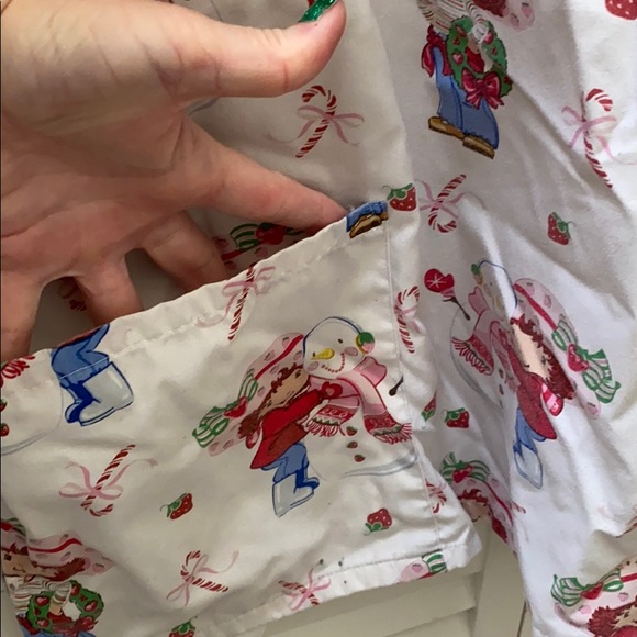 Uniforms - Picture 7 of 7